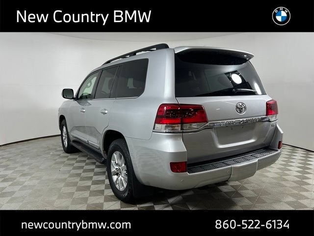 Used 2016 Toyota Land Cruiser AWD/4WD image 5