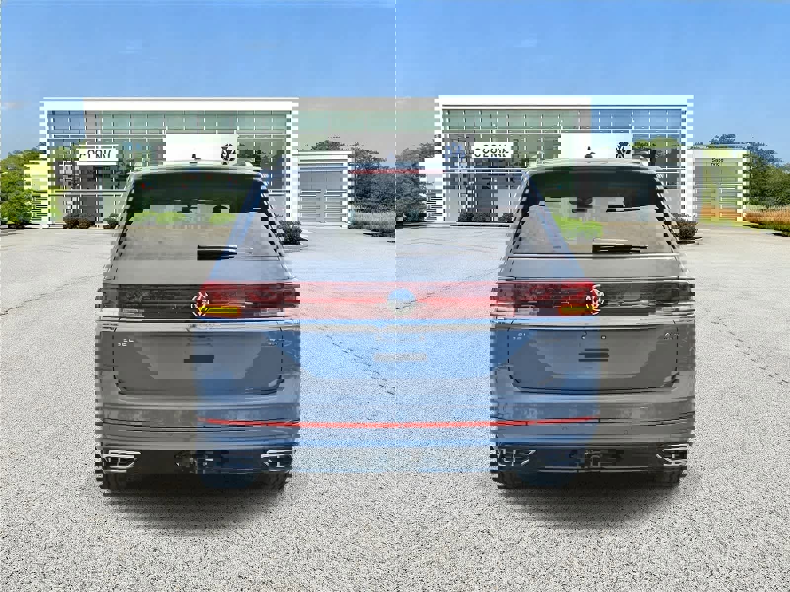 New 2026 Volkswagen Atlas SEL Premium R-Line image 9