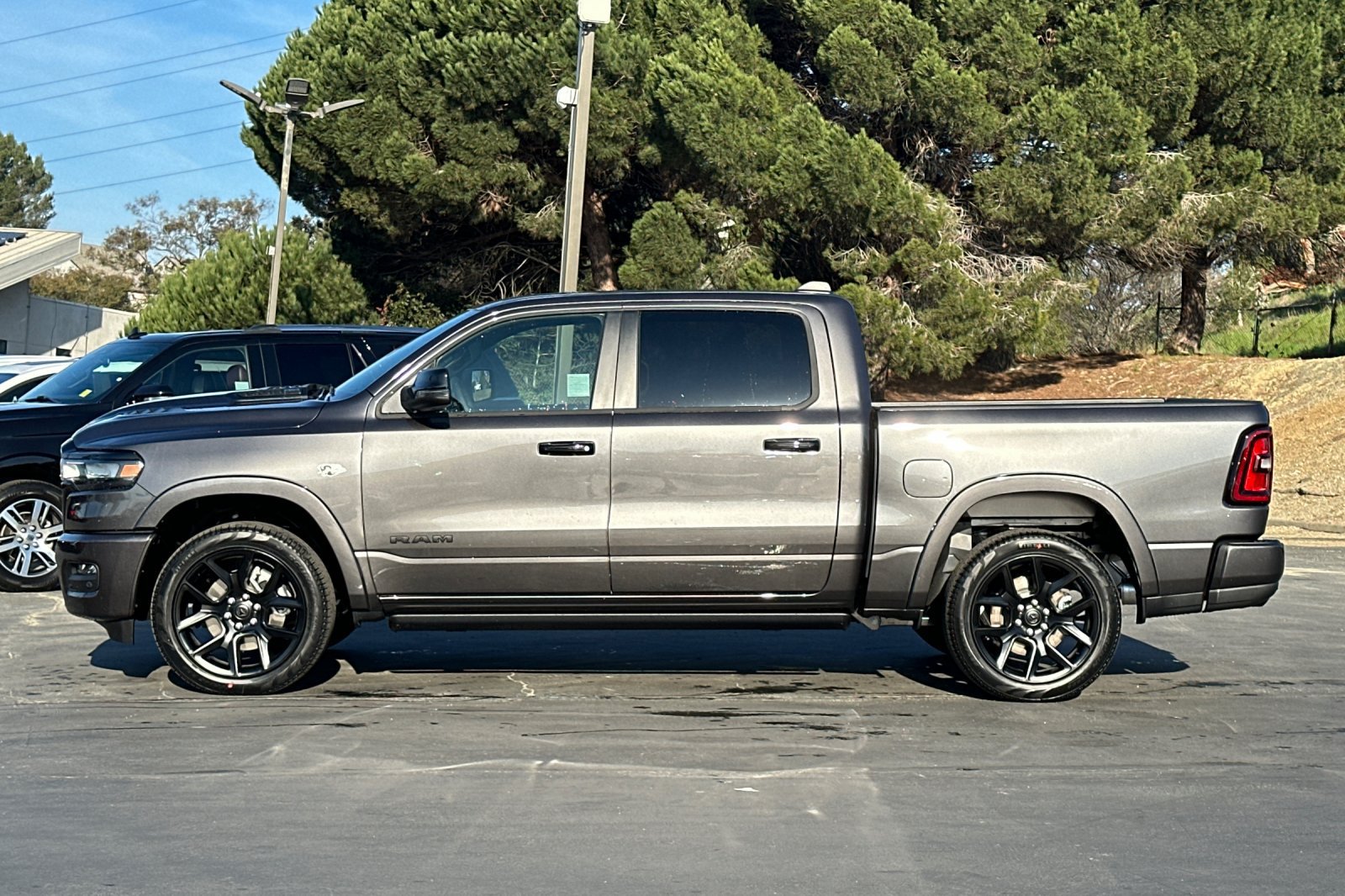 New 2026 RAM 1500 Laramie w/ Night Edition AWD/4WD image 7