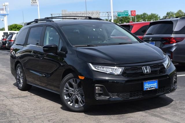 New 2026 Honda Odyssey Touring image 2