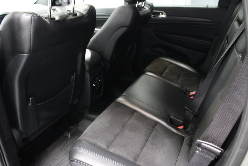 Used 2021 Jeep Grand Cherokee Laredo X AWD/4WD image 21