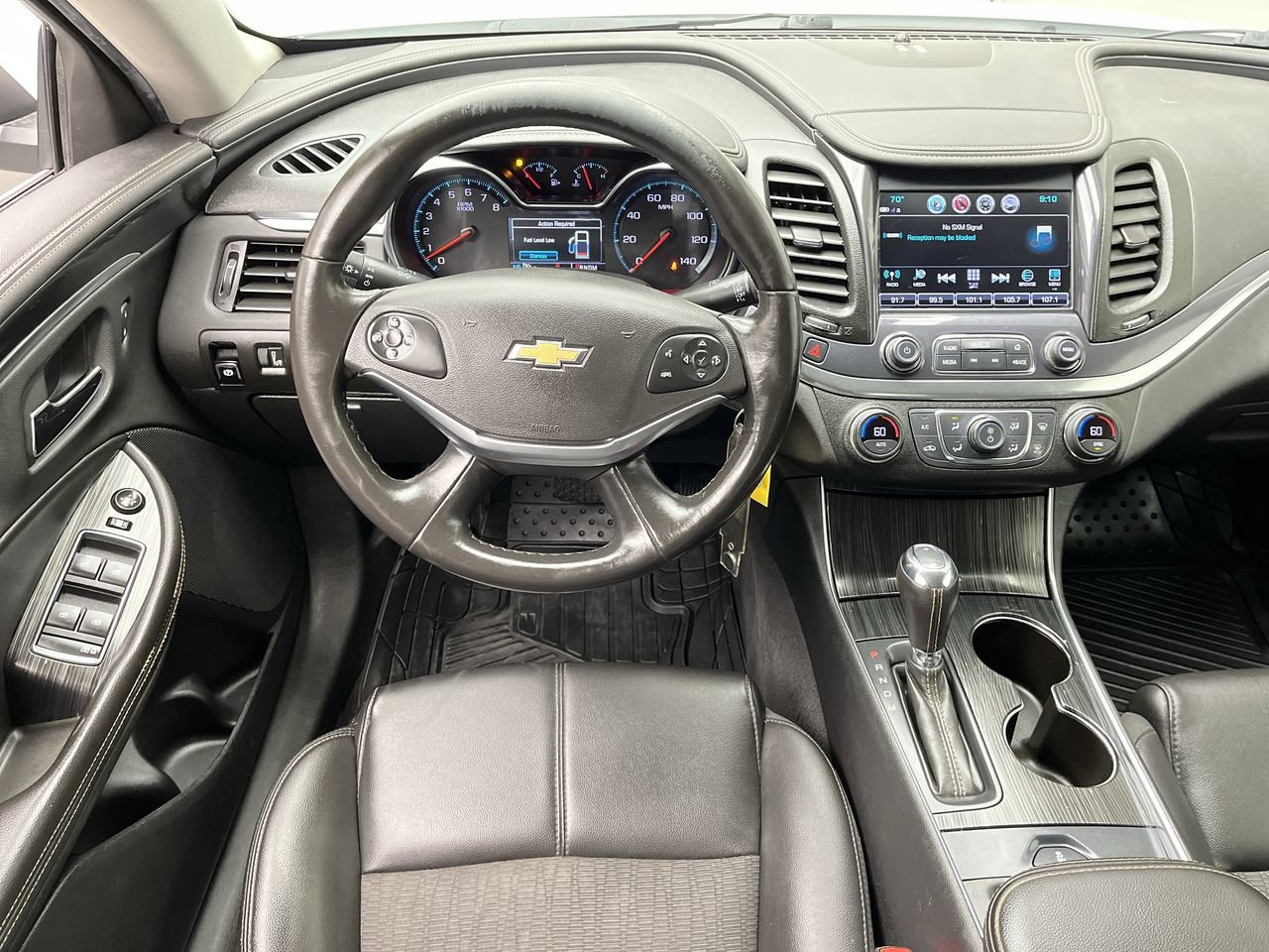 Used 2017 Chevrolet Impala LT FWD image 12