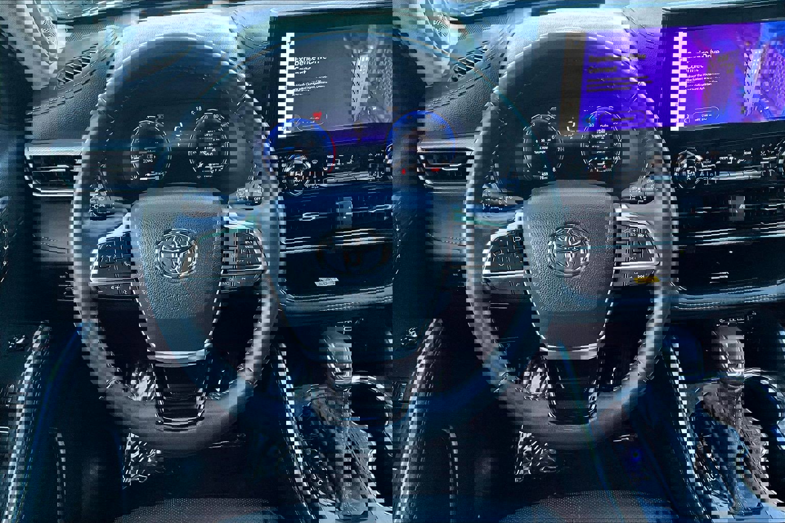 Used 2023 Toyota Highlander Platinum image 5