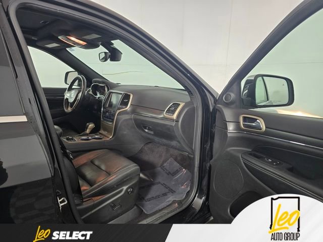 Used 2017 Jeep Grand Cherokee Limited AWD/4WD image 19
