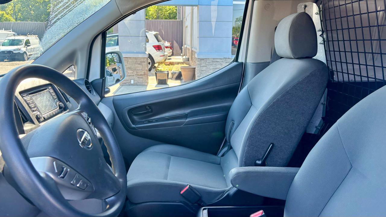 Used 2018 Nissan NV200 SV FWD image 14