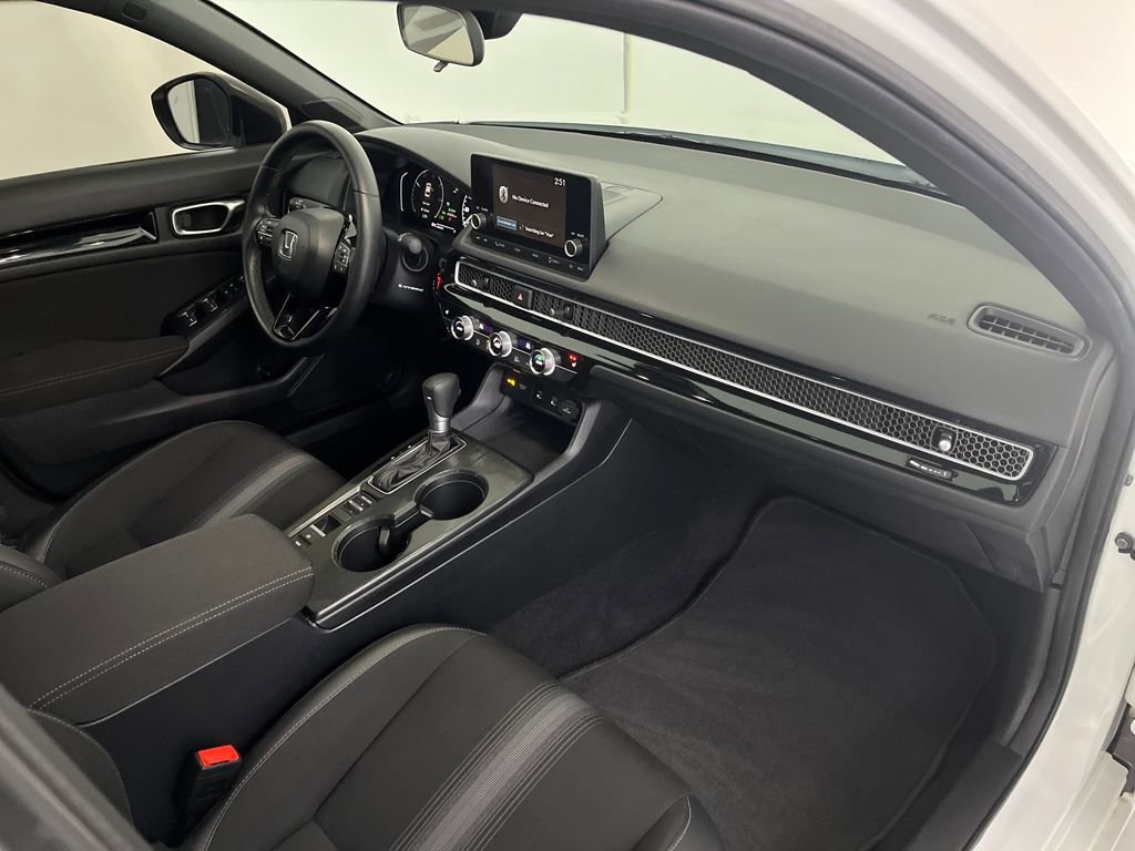 Used 2025 Honda Civic Sport image 23