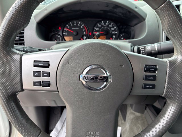 Used 2013 Nissan Frontier SV w/ SV Value Truck Pkg AWD/4WD image 20