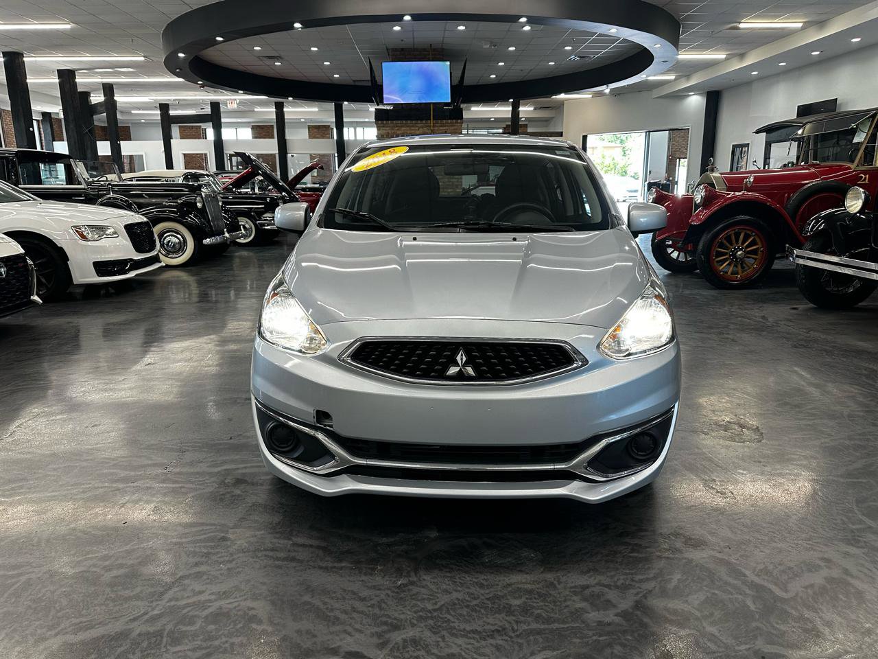 Used 2018 Mitsubishi Mirage ES FWD image 2
