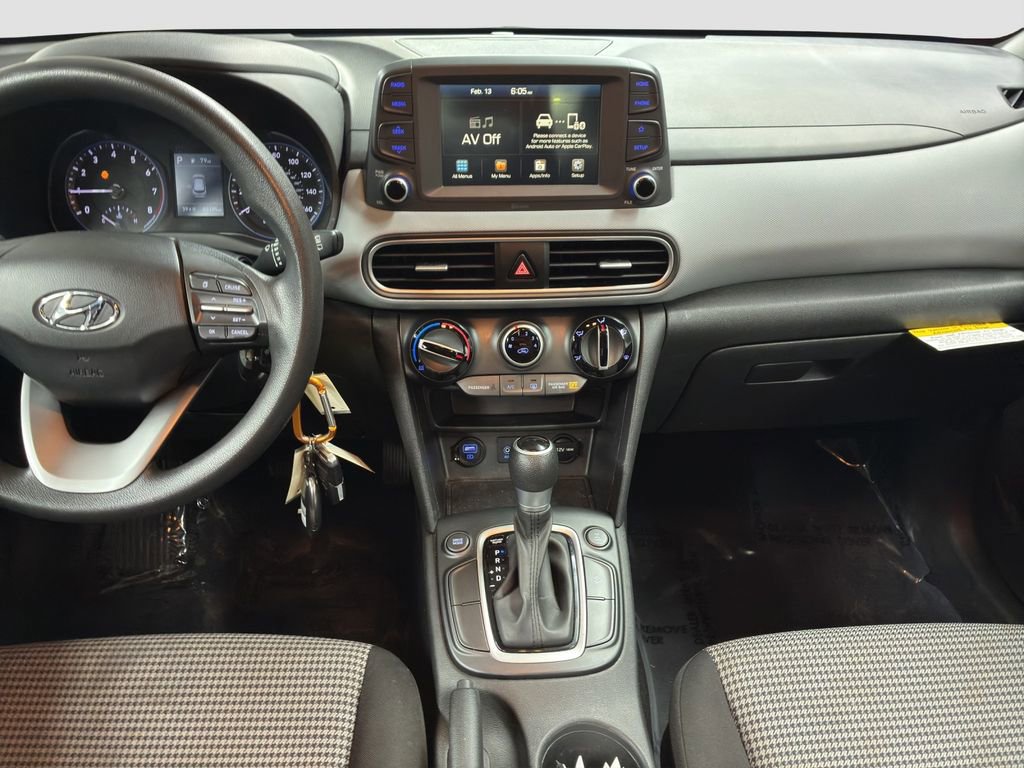 Used 2021 Hyundai Kona SE image 18