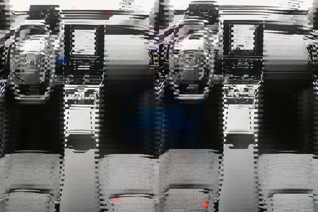 Used 2025 Subaru Solterra Premium image 12