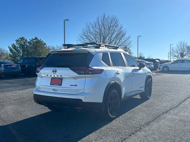 Certified 2025 Nissan Rogue SV AWD/4WD image 4