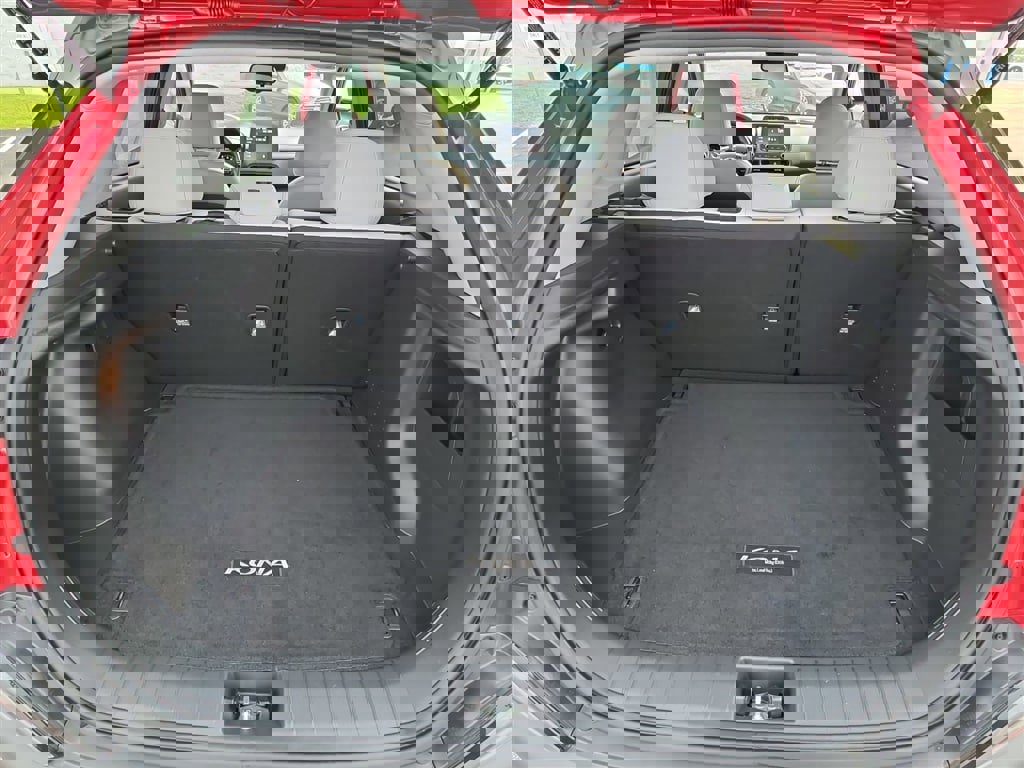 Used 2023 Hyundai Kona SEL w/ Cargo Package image 18