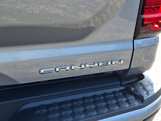 New 2026 GMC Canyon Denali AWD/4WD image 20