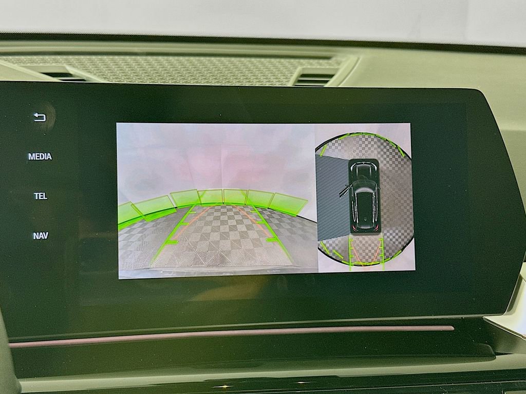 New 2026 BMW X1 xDrive28i w/ Technology Package image 18