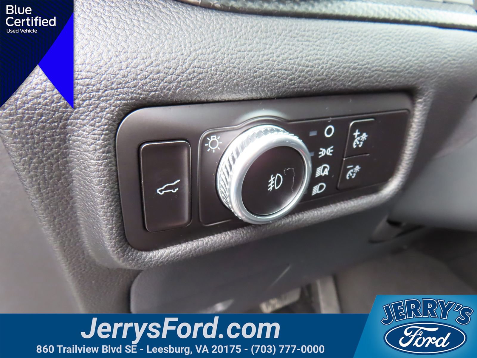 Certified 2023 Ford Explorer ST w/ Equipment Group 401A image 15