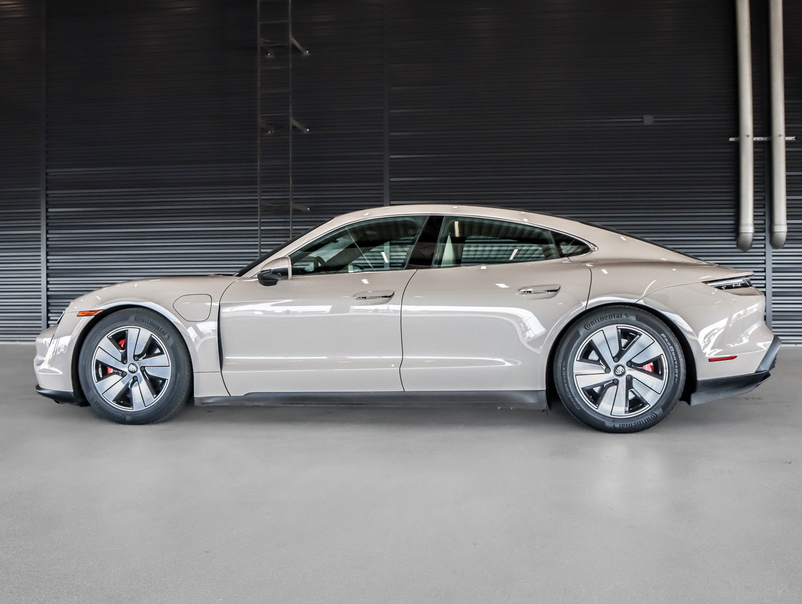 Certified 2021 Porsche Taycan 4S image 2