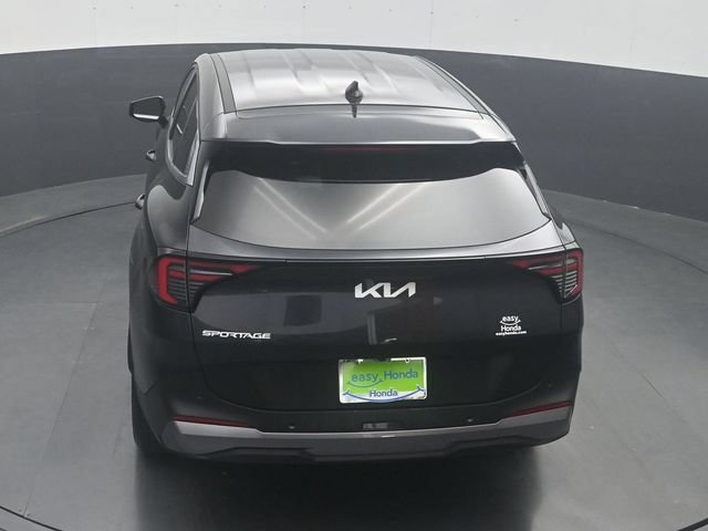 Used 2026 Kia Sportage LX FWD image 23