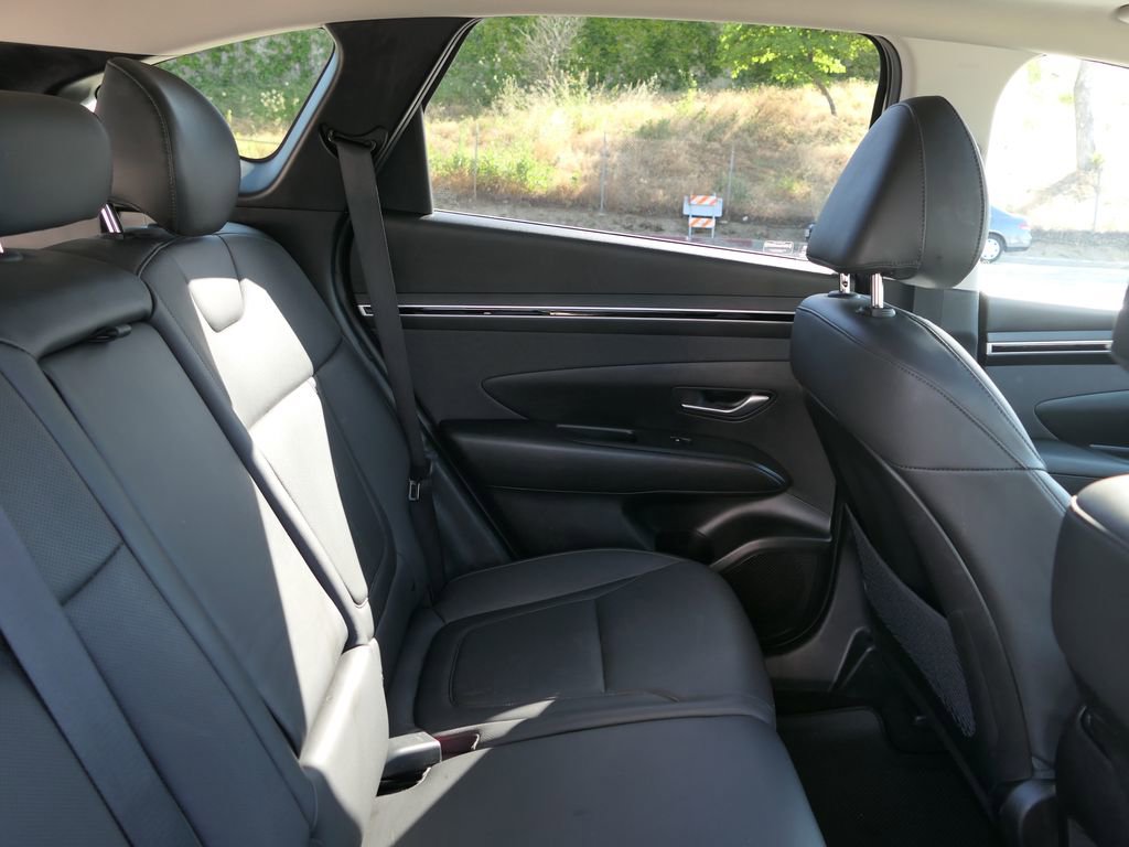 Certified 2023 Hyundai Tucson SEL w/ Convenience Package FWD image 23
