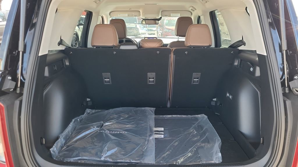 New 2024 Ford Bronco Sport Outer Banks w/ Tech Package image 24