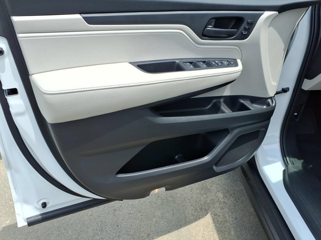 New 2026 Honda Odyssey EX-L image 11