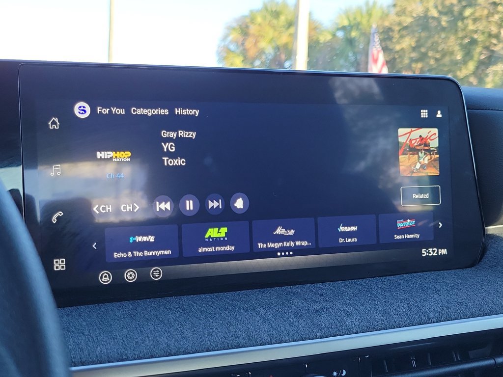 Used 2026 Nissan Kicks S FWD image 21