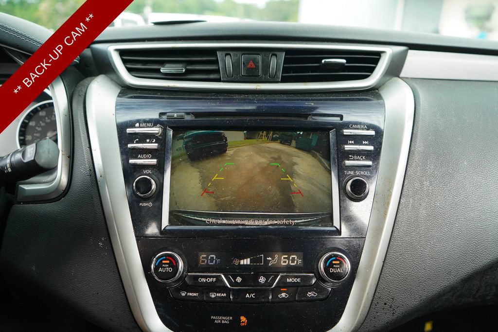 Used 2022 Nissan Murano SV FWD image 11