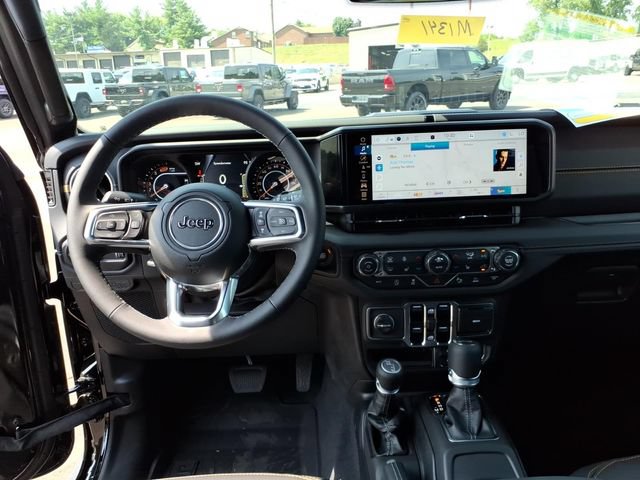 New 2026 Jeep Wrangler Unlimited Sahara AWD/4WD image 8