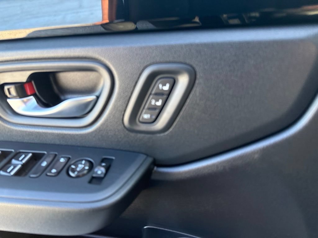 Used 2026 Honda Passport RTL image 32