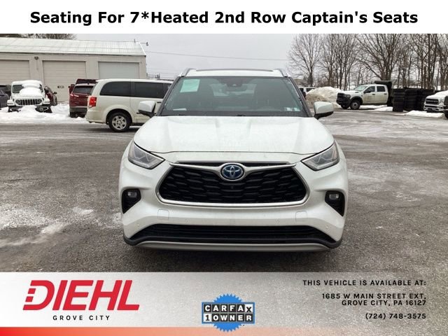Used 2022 Toyota Highlander Platinum image 2