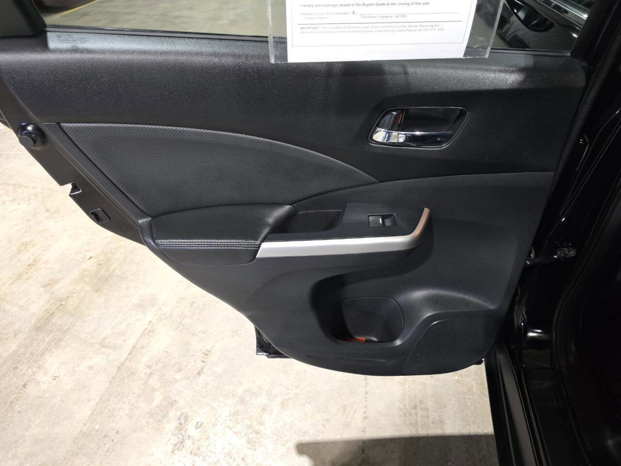 Used 2015 Honda CR-V EX-L image 26