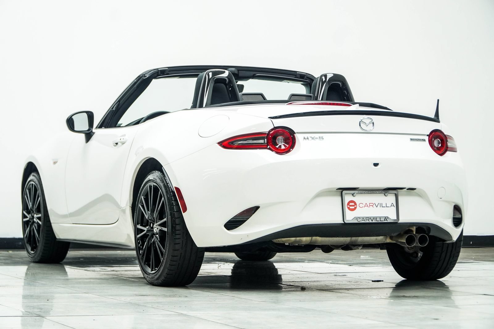 Used 2025 MAZDA MX-5 Miata Club RWD image 14