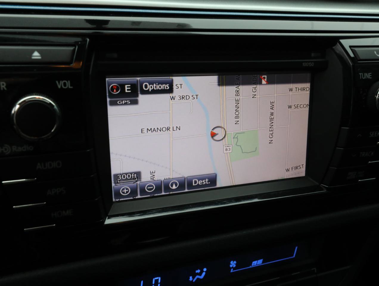 Used 2014 Toyota Corolla LE Premium w/ Driver Convenience Package image 21