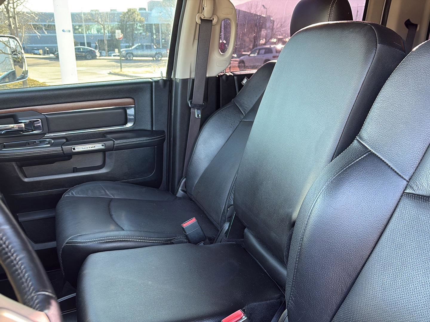 Used 2015 RAM 2500 Laramie w/ Protection Group image 12