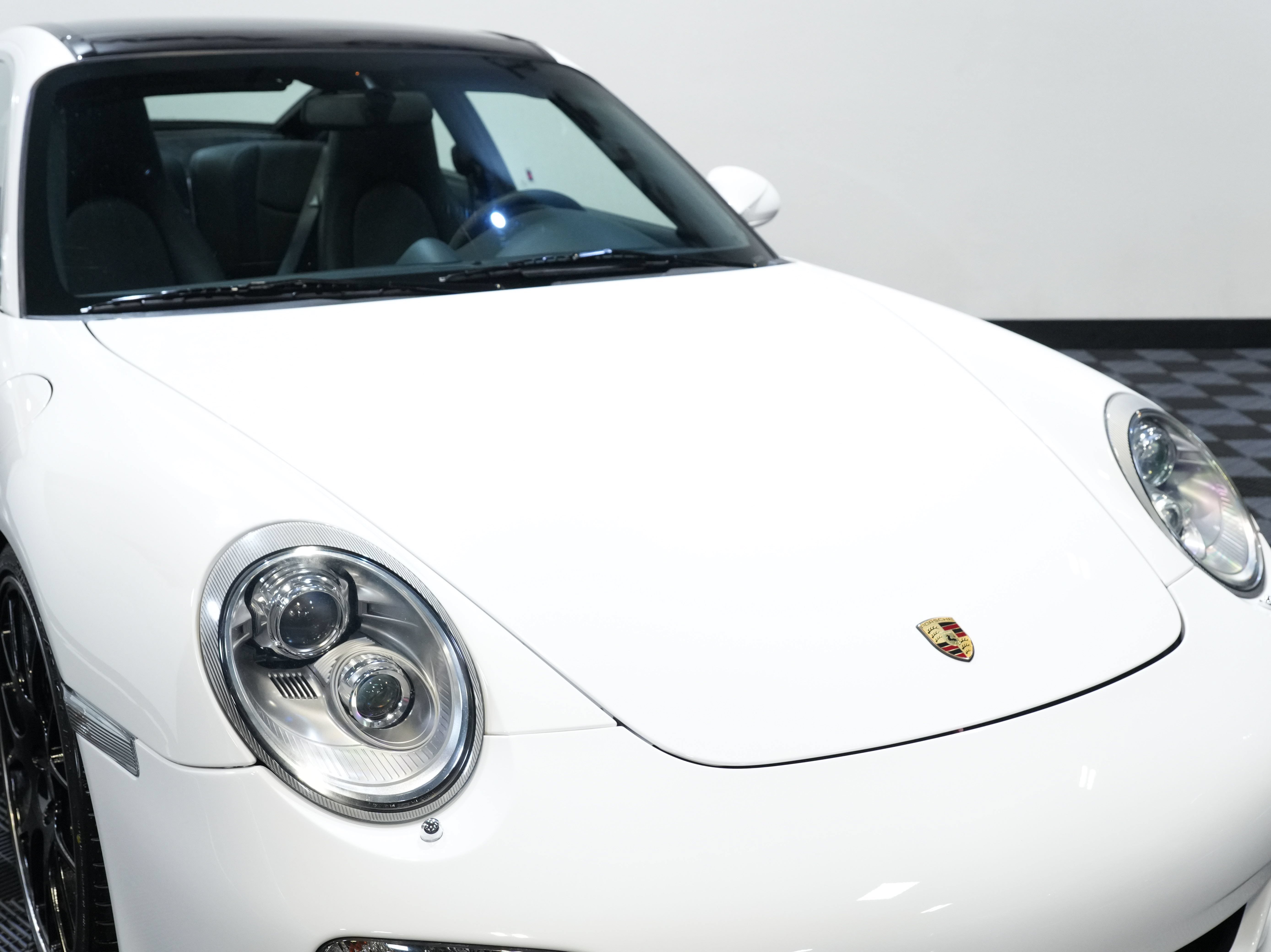 Used 2010 Porsche 911 Targa 4 AWD/4WD image 12