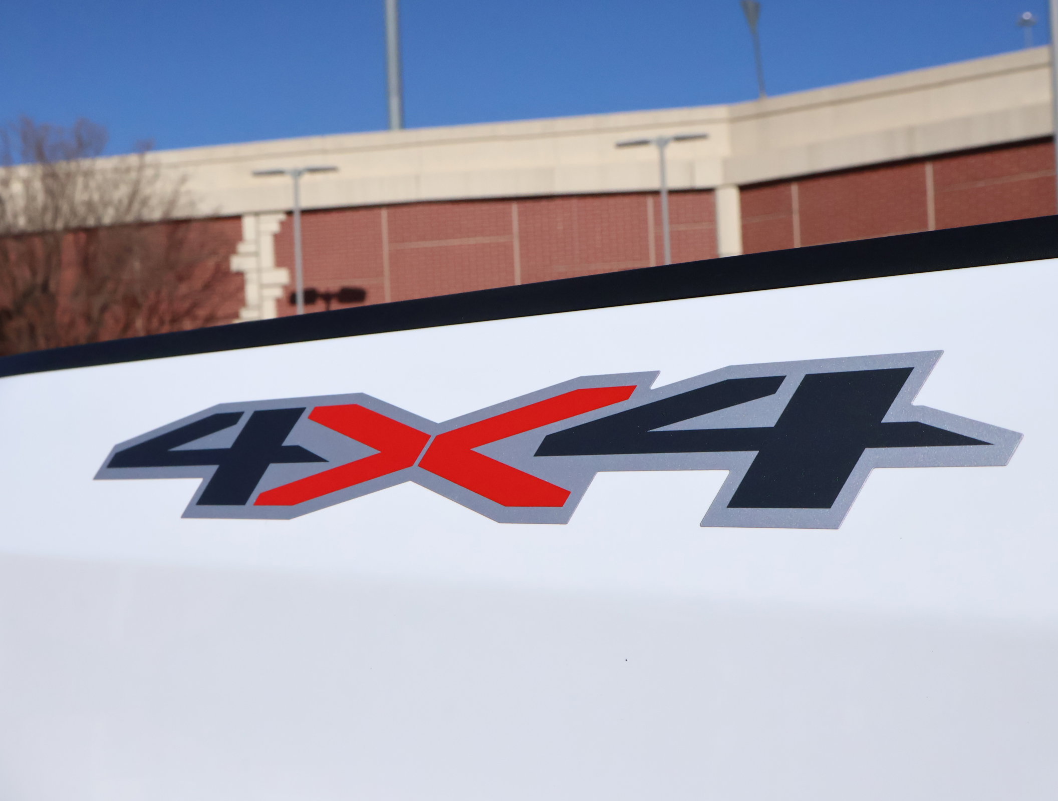 Used 2025 Chevrolet Silverado 1500 LT image 6