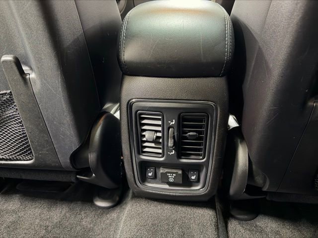 Used 2013 Jeep Grand Cherokee Limited AWD/4WD image 13
