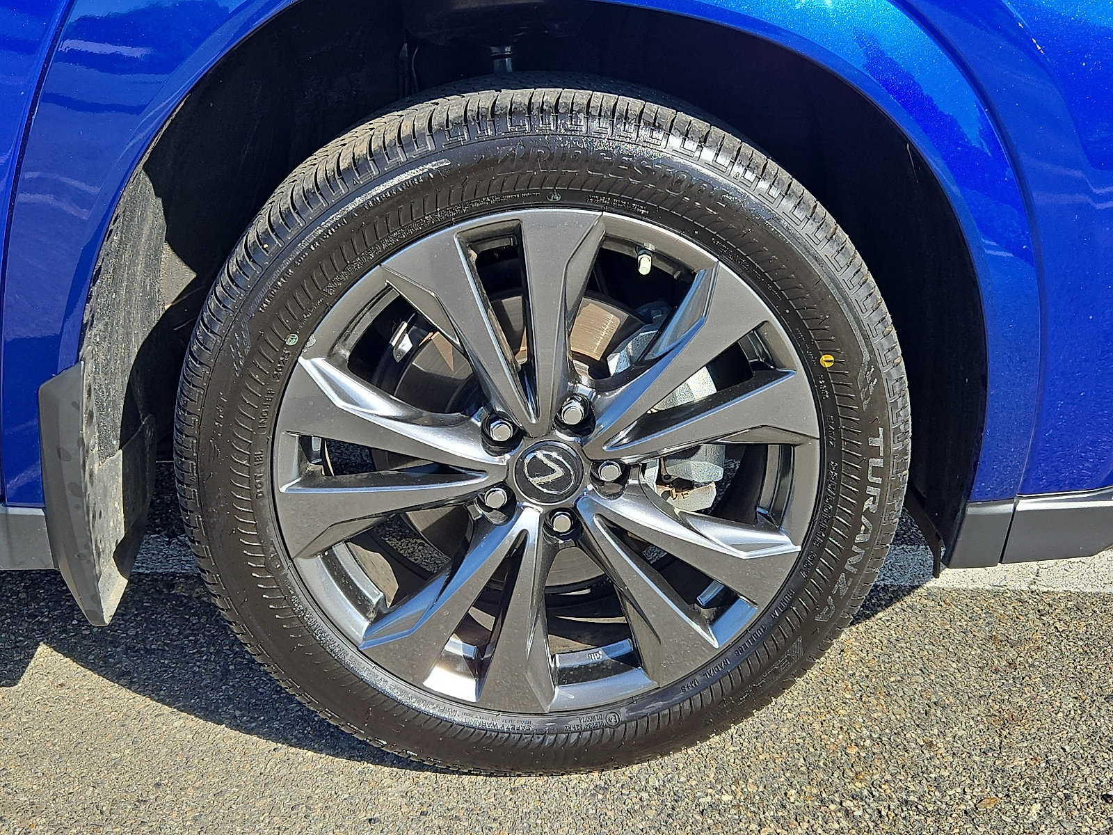 Certified 2023 Lexus UX 250h F Sport w/ Accessory Package (Z1) AWD/4WD image 9