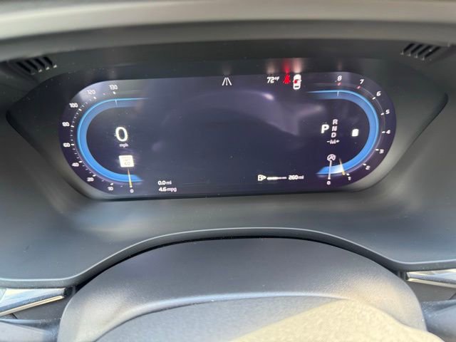 Certified 2025 Volvo XC60 B5 Plus image 10