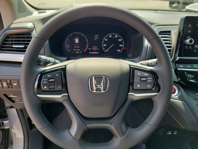 Certified 2026 Honda Odyssey EX-L image 16