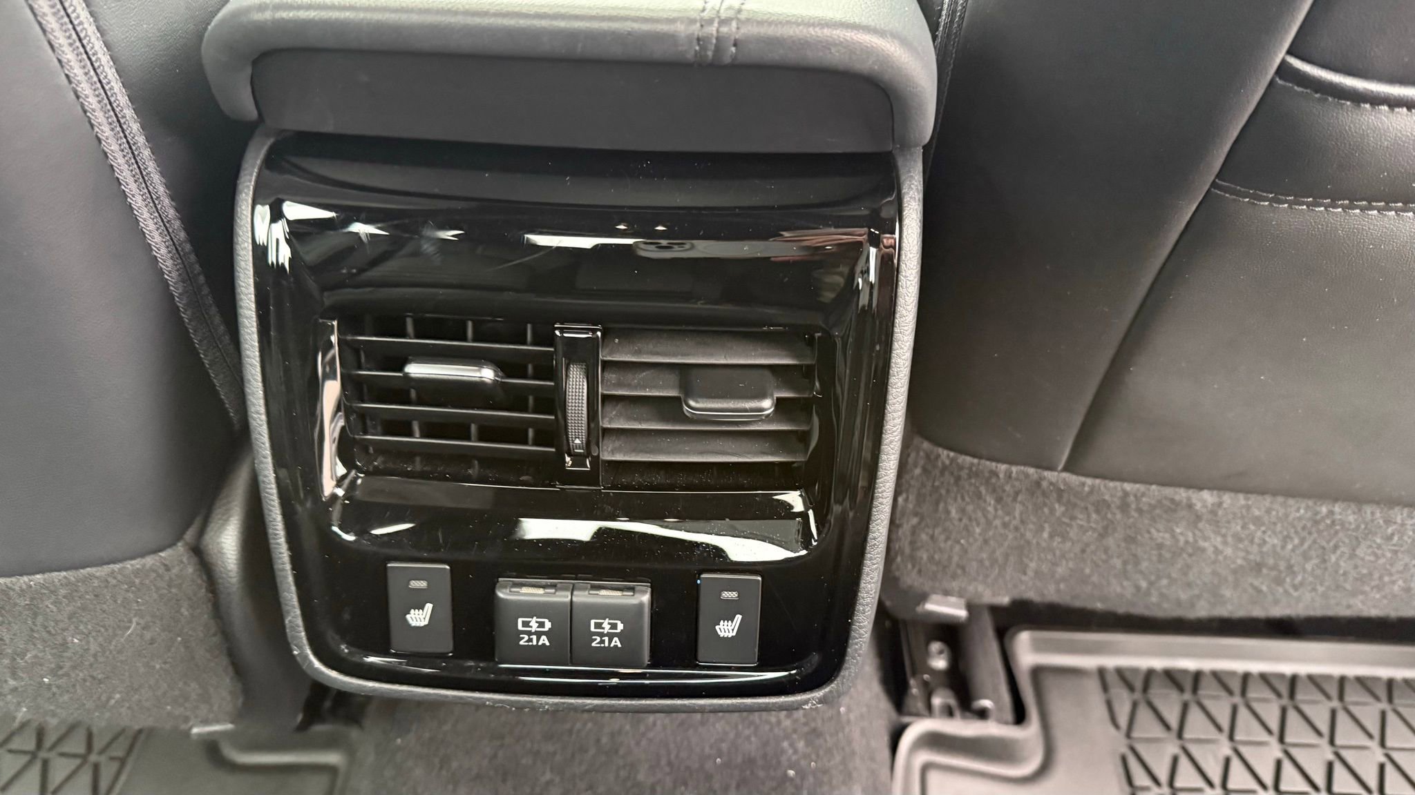 Used 2019 Toyota Avalon Touring image 19