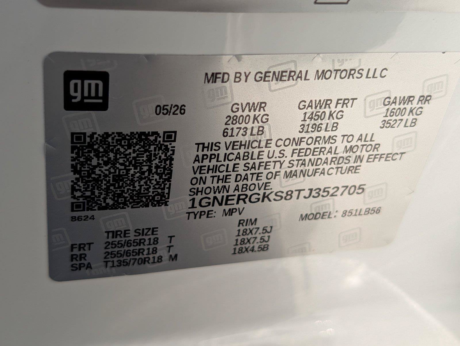 New 2026 Chevrolet Traverse LT w/ Driver Confidence Package FWD image 38
