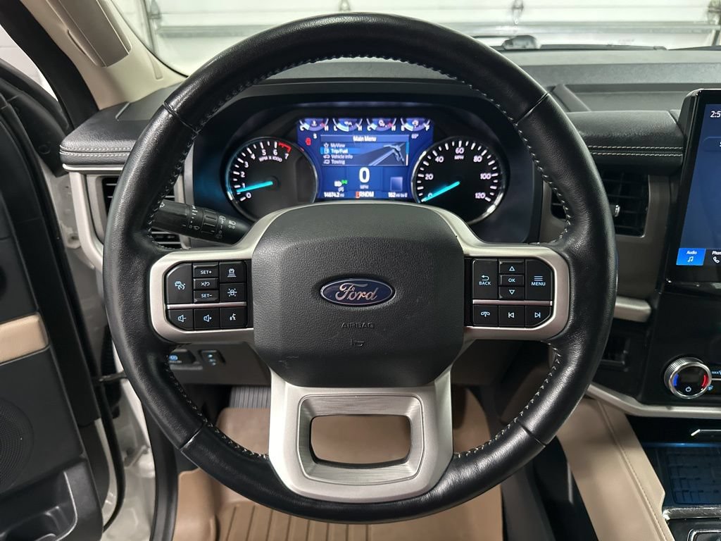 Used 2023 Ford Expedition Max XLT AWD/4WD image 13