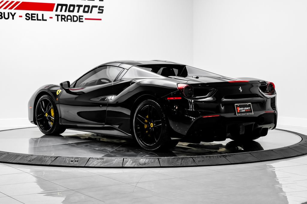 Used 2018 Ferrari 488 Spider RWD image 11