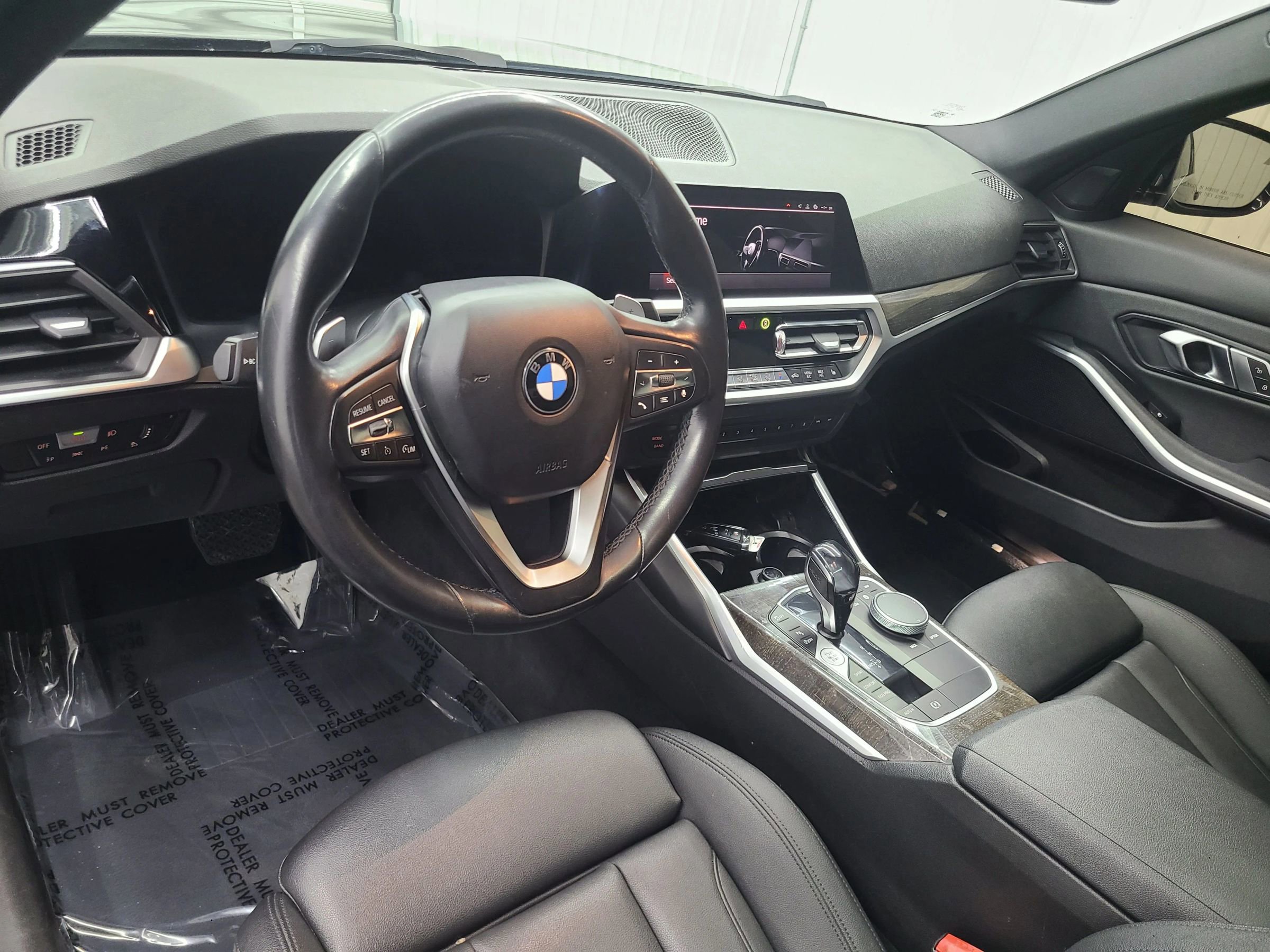 Used 2020 BMW 330i xDrive Sedan w/ Convenience Package image 24