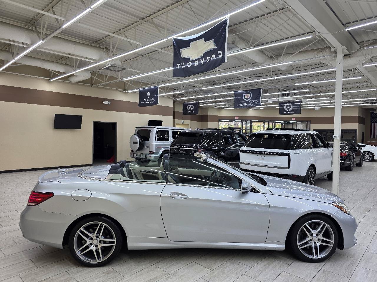Used 2016 Mercedes-Benz E 550 Cabriolet image 7