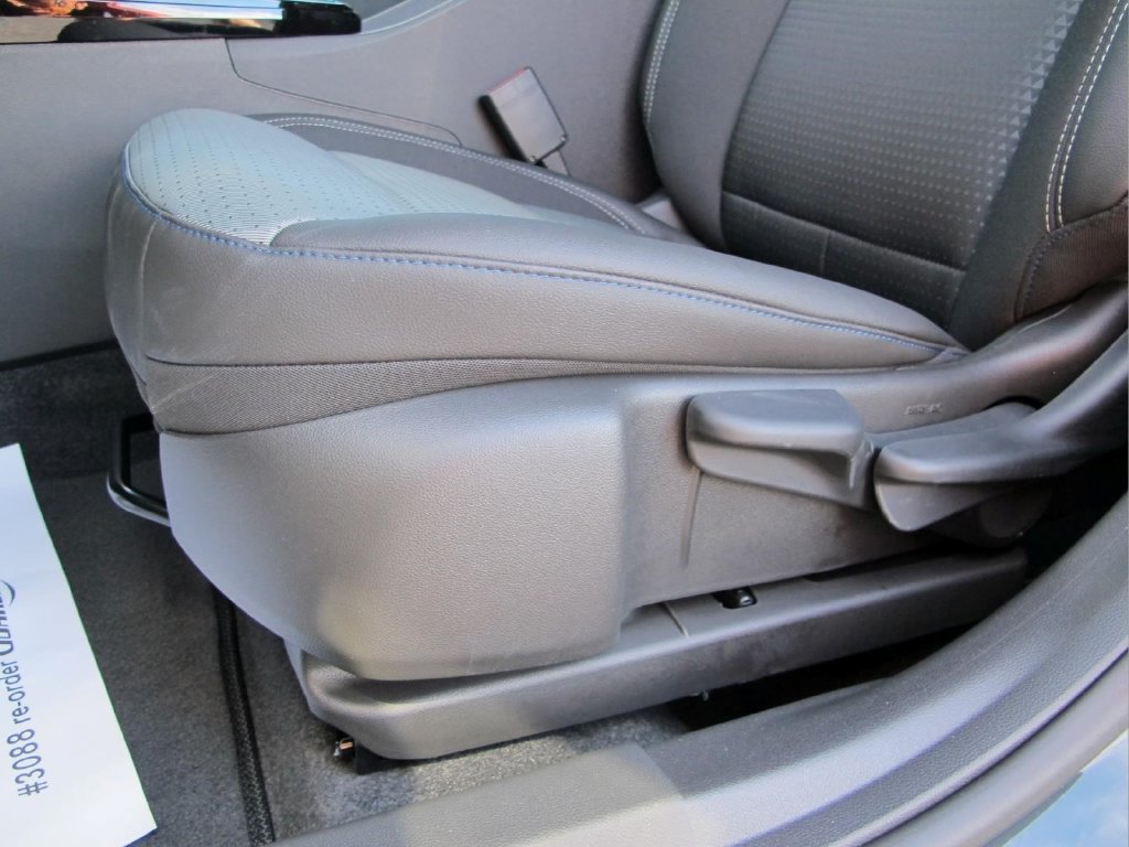 New 2026 Chevrolet Trax LT w/ Driver Confidence Package FWD image 12