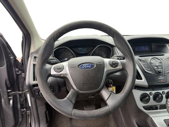 Used 2012 Ford Focus SE FWD image 12