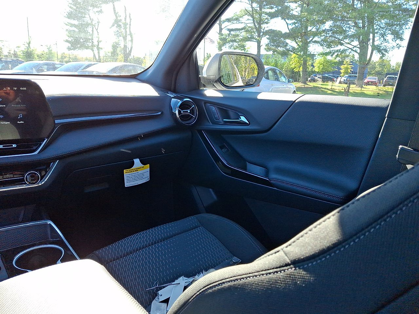 New 2027 Chevrolet Equinox LT w/ LPO, Floor Liner Package FWD image 11