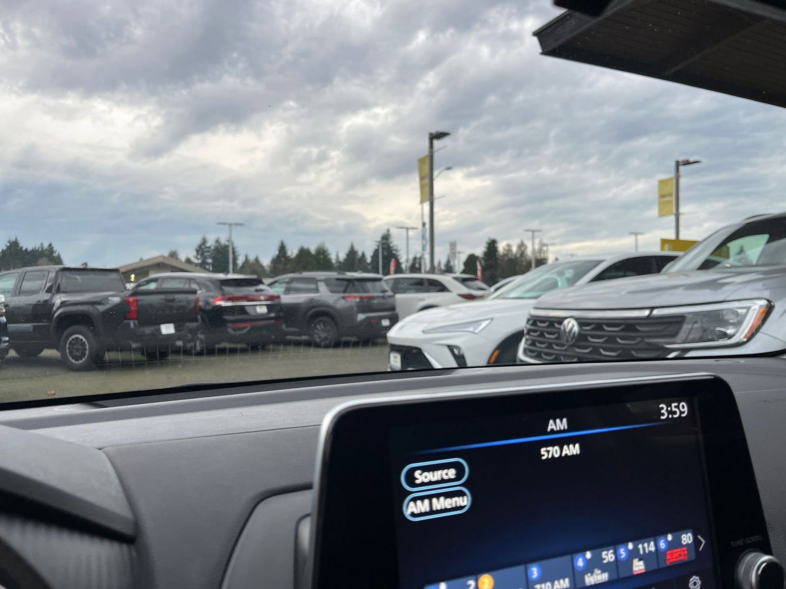 Used 2023 Nissan Sentra SV image 17