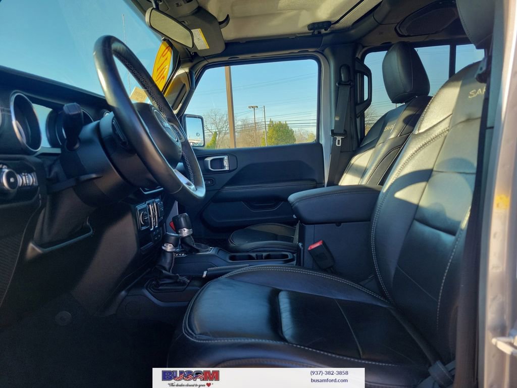 Used 2019 Jeep Wrangler Unlimited Sahara w/ Dual Top Group image 13